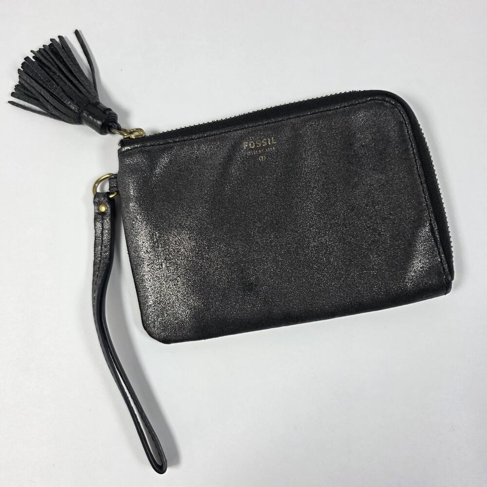 Fossil Women Tara shimmery Black Leather Wristlet With Leather Tassel